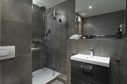 Badkamer Golfhotel Serrahn